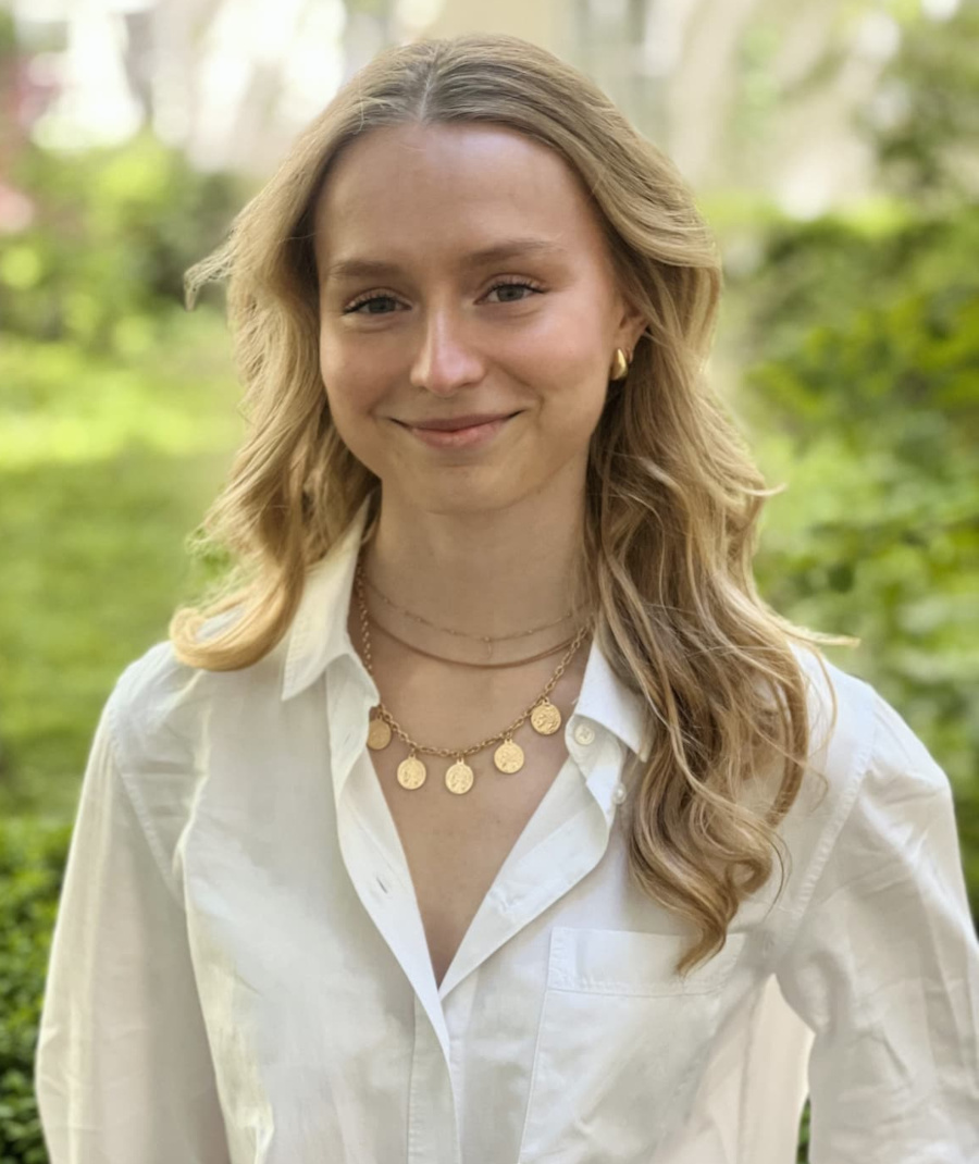 Julia Cizek